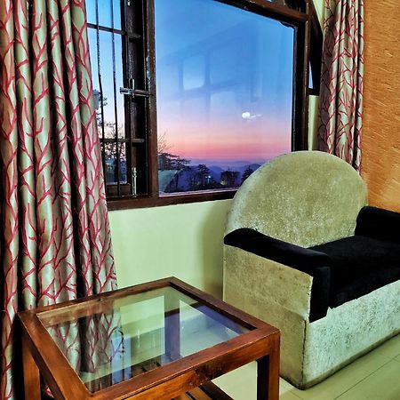 Hotel Taj Palace Near Mall Road 西姆拉 外观 照片